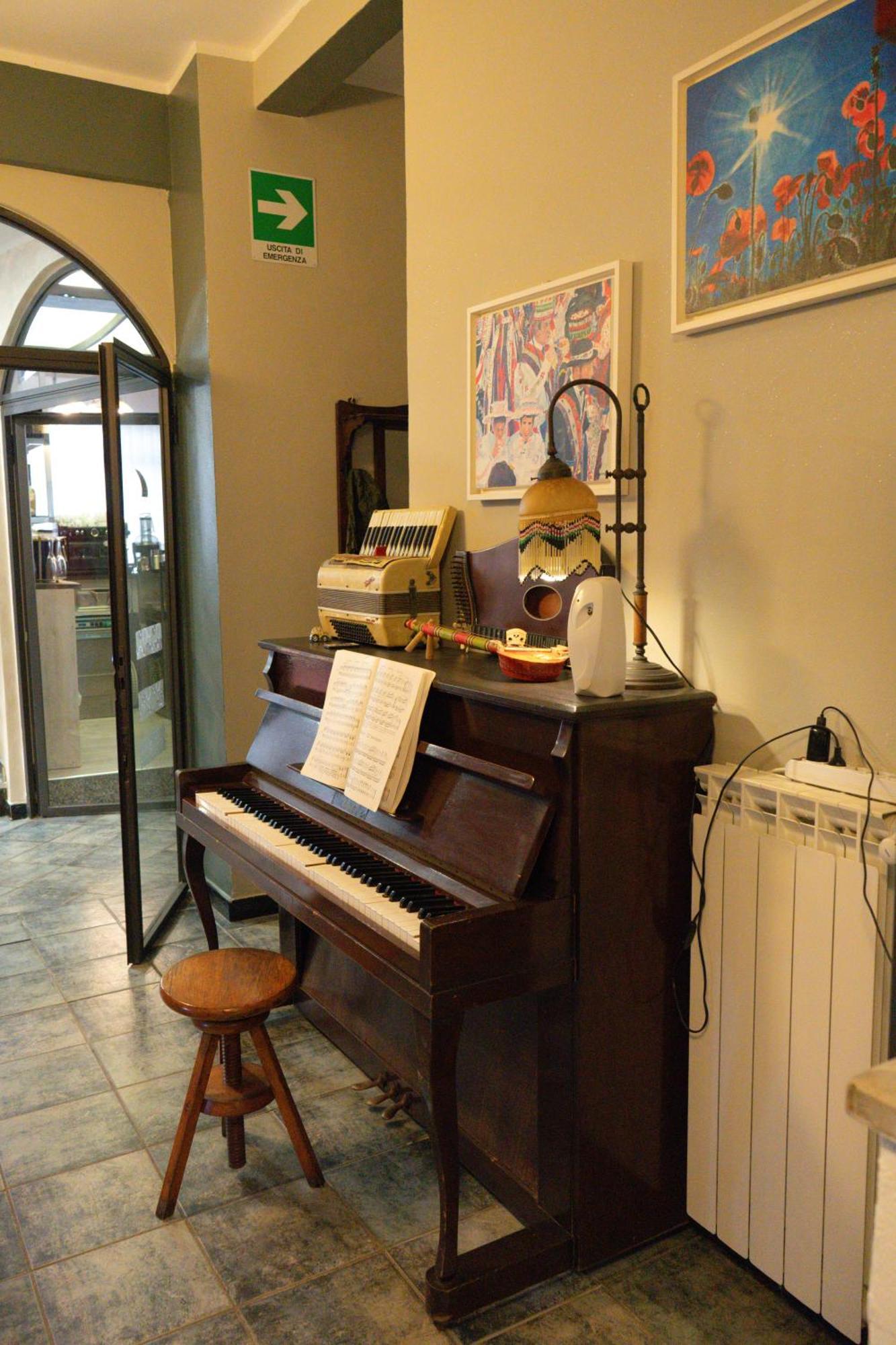 Hotel Magnolia Albenga Exterior foto